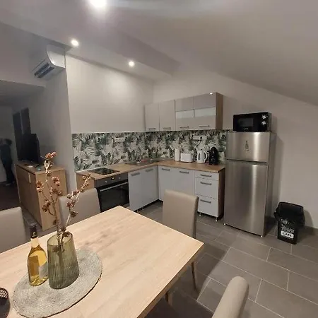 Apartmán Gilbert Doboz